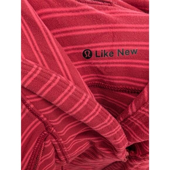 Lululemon Size ? Think Fast Pullover Activewear Top Double Trouble Stripe Red - Picture 7 of 9